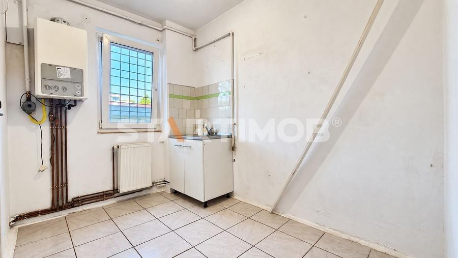 Apartament cu 2 camere semidecomandat în Planete