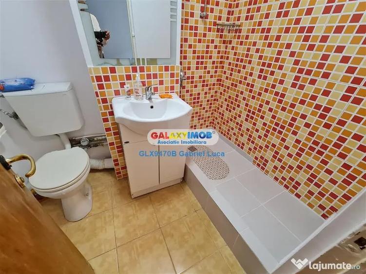 Garsonieră decomandată în Alexandru Obregia