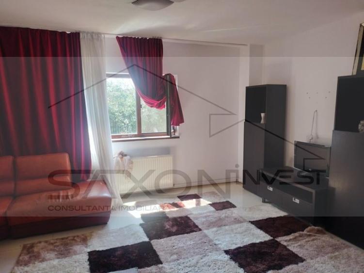 Casă individuală cu 5 camere cu Teren 4040 Mp în Drăgoești