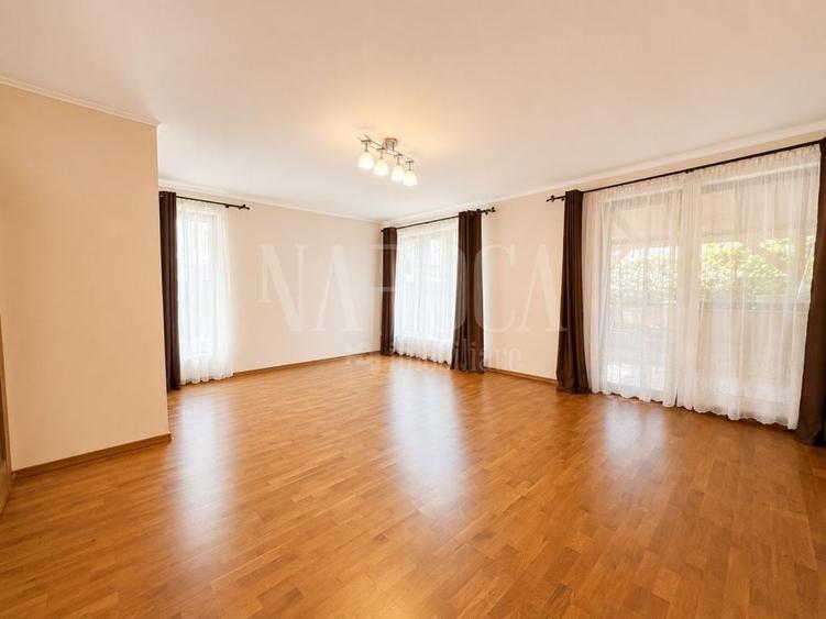 Duplex cu 4 camere cu Canalizare în Florești
