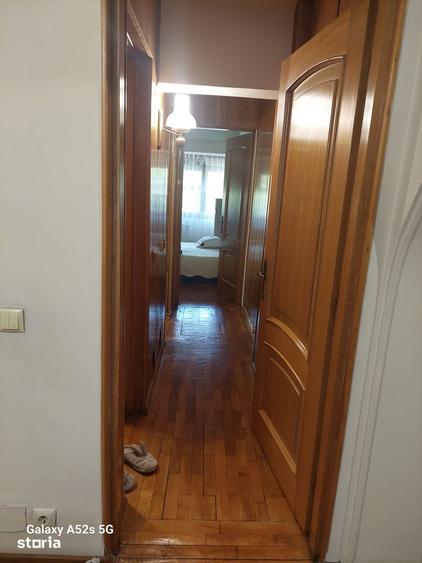 Apartament cu 3 camere în Orizont
