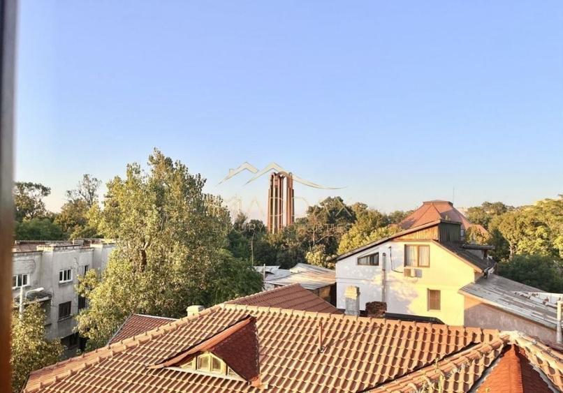 Apartament cu 3 camere, mobilat în Parcul Carol