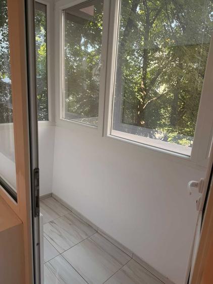 Apartament cu 3 camere decomandat în Gorjului