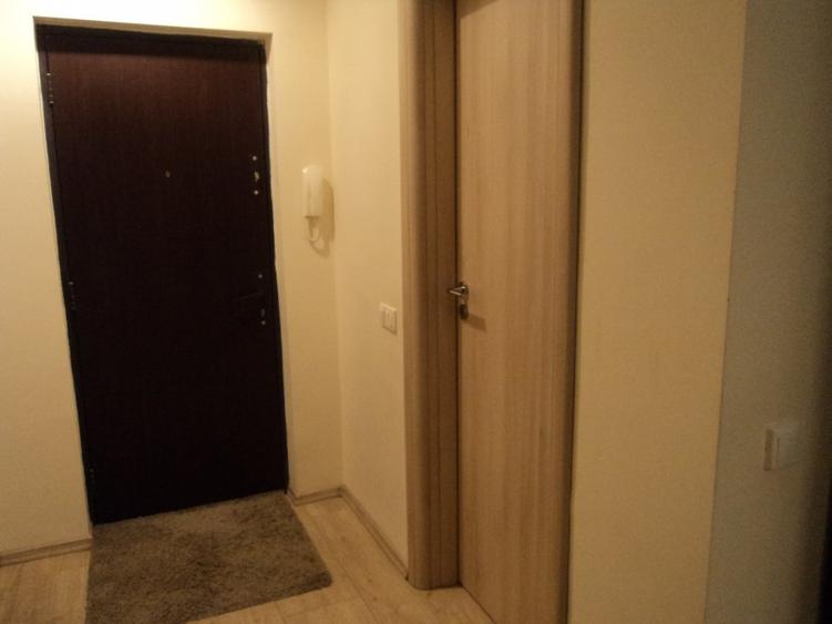 Apartament cu 2 camere semidecomandat, mobilat în Dorobanți