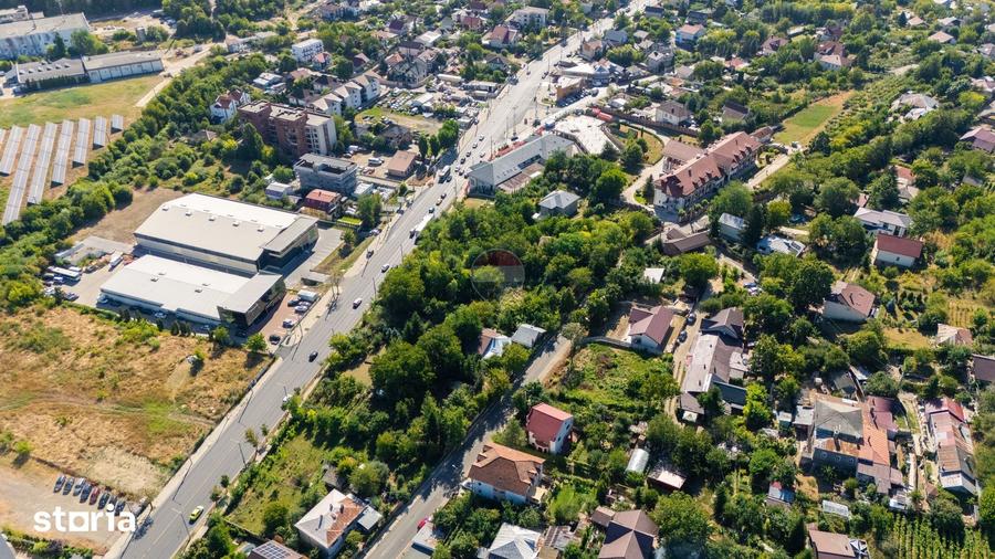 Teren de 6949 mp, în Bucium
