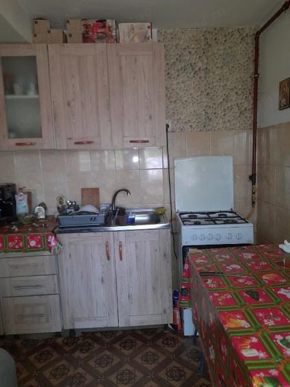 Casă individuală cu 5 camere cu Canalizare în Lumina