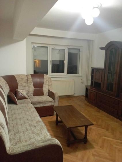 Ofer spre inchiriere apartament 2 camere, decomandat langa Profi Ciresica - 1