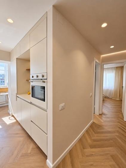 Apartament cu 3 camere decomandat, mobilat în 1 Mai