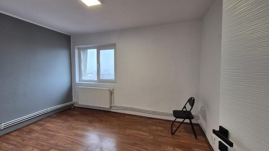 Apartament cu 3 camere in zona buna Decomandat 64 mp - 7