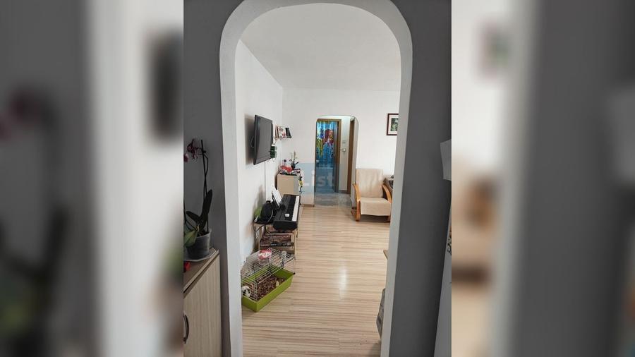 Apartament cu 2 camere semidecomandat în Vest