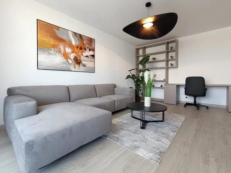 Apartament cu 2 camere decomandat în Răcădău