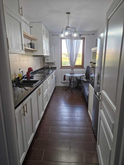 Apartament cu 2 camere decomandat în Exterior Vest
