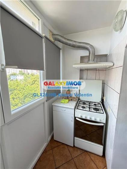 Apartament cu 2 camere decomandat, mobilat în Berceni