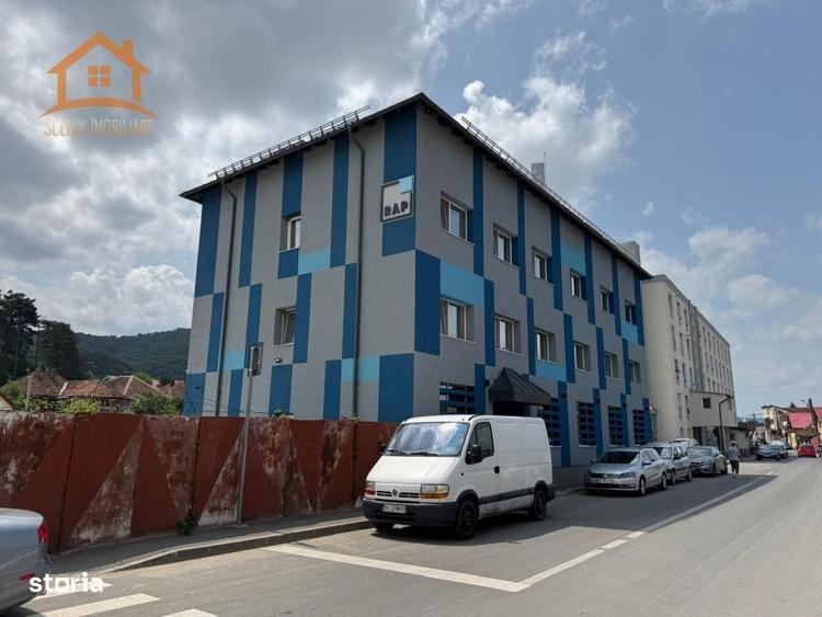 Spațiu comercial, de 450 mp, în Carierei
