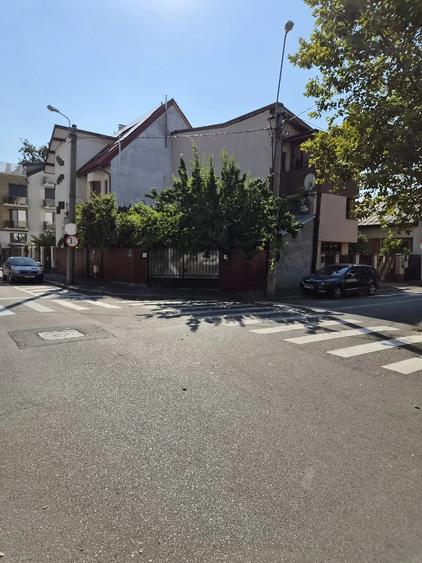 Casă cu Teren 139 Mp în Domenii