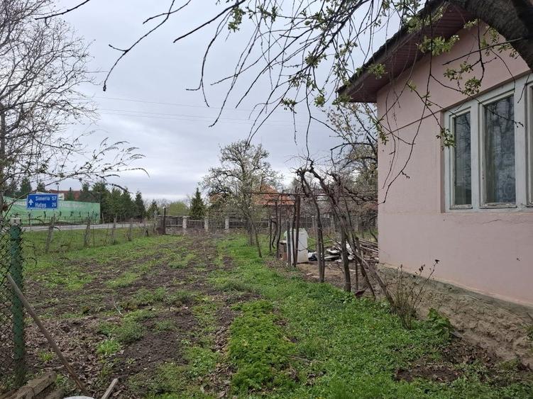 Casă cu 2 camere în Petros