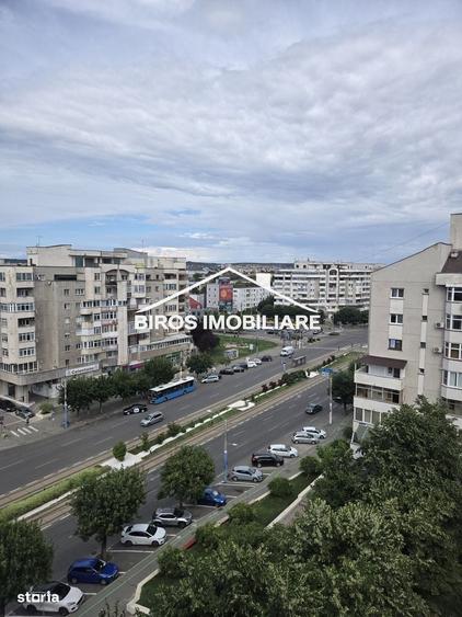 Apartament cu 3 camere în Calea București