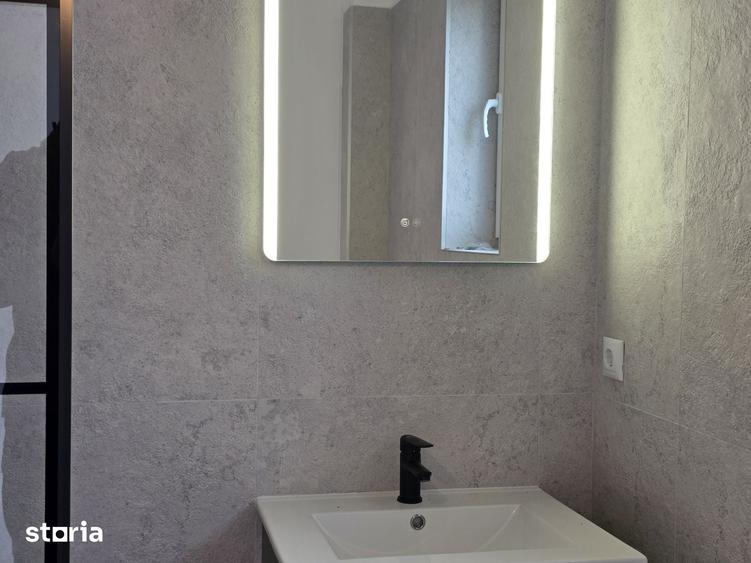 Casă cu 4 camere cu Teren 300 Mp în Sânpetru