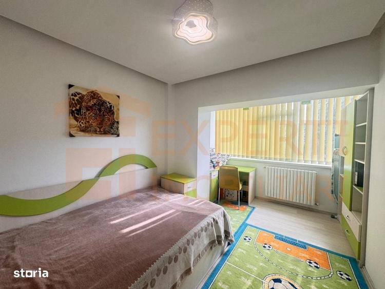 Apartament cu 3 camere în City Park Mall
