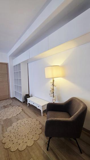 Apartament cu 2 camere semidecomandat, mobilat în Nord
