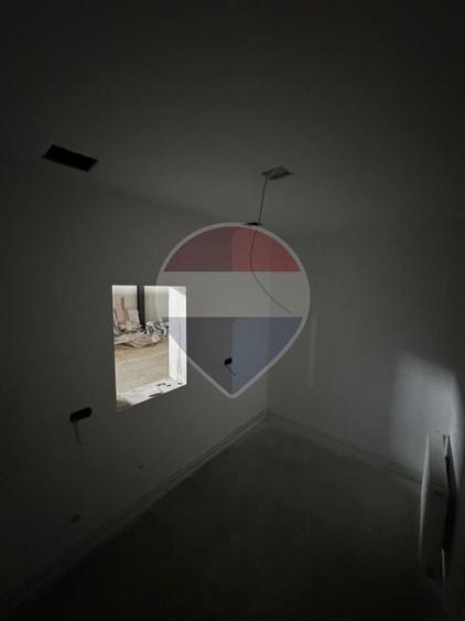 Spațiu industrial, de 598 mp, în Ștefăneștii de Jos