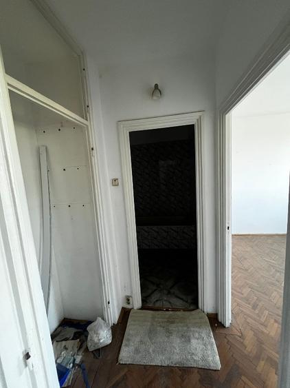 Apartament cu 2 camere semidecomandat în Clăbucet