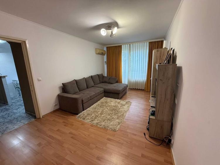 Apartament cu 2 camere decomandat în Rahova
