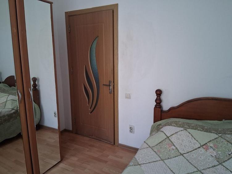 Apartament cu 3 camere decomandat în Agigea