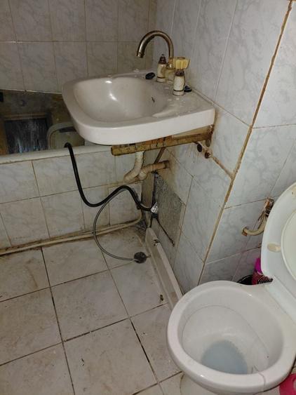 Garsonieră decomandată în Central
