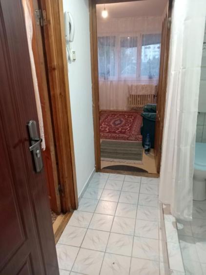 Garsonieră decomandată în Exterior Vest
