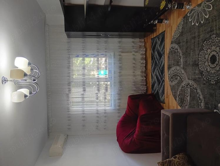 Apartament cu 2 camere decomandat în Broșteni