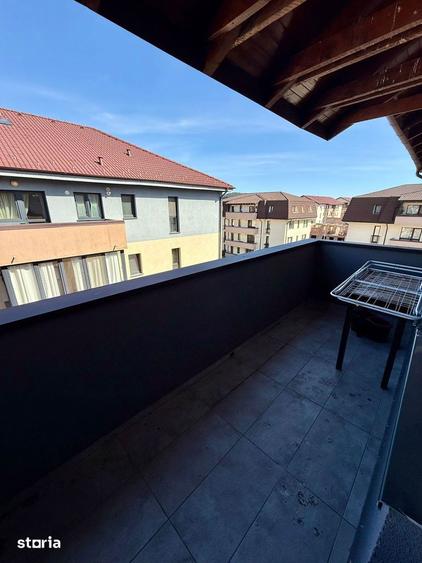 Garsonieră decomandată, mobilată în Sânpetru
