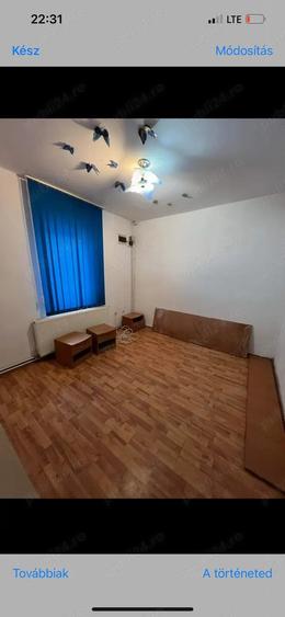 Casă cu 5 camere în Central