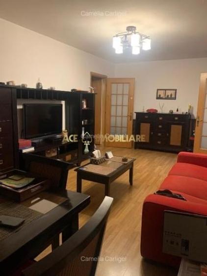 Apartament cu 2 camere semidecomandat, mobilat în Basarabia