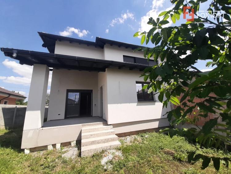 Duplex cu 4 camere cu Teren 287 Mp în Bucovăț (Remetea Mare)