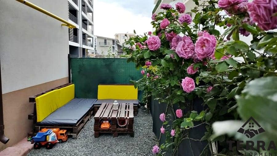 Apartament cu 2 camere, mobilat în Nord — fotografia 3
