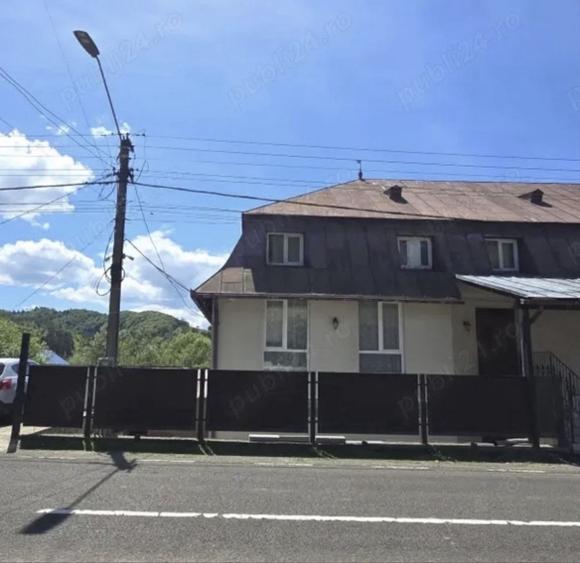 Casă cu 4 camere cu Teren 200 Mp în Vișeu de Jos