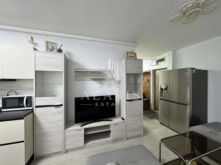 Apartament cu 3 camere decomandat, mobilat în Torontalului