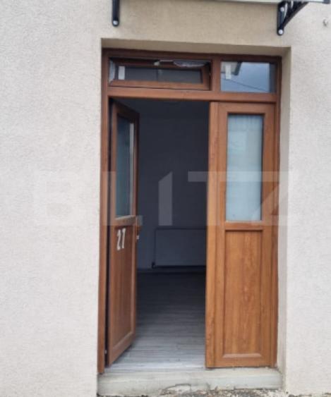 Casă cu 2 camere cu Teren 60 Mp în Central