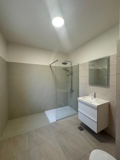 Apartament cu 3 camere decomandat în Herăstrău