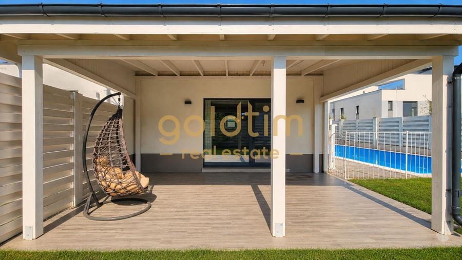 VILA DE COLT / PISCINA EXTERIOARA / NEMOBILAT - 45
