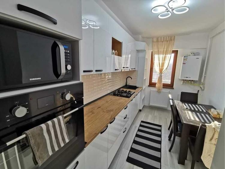 Apartament cu 2 camere decomandat în Bucium