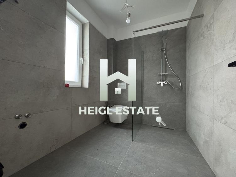 Duplex cu 5 camere cu Canalizare în Dumbrăvița