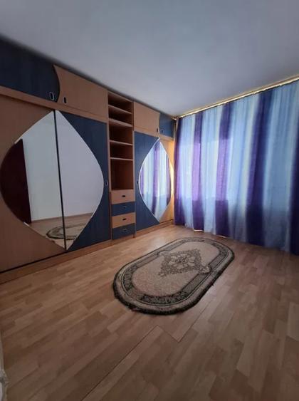Apartament cu 2 camere decomandat în Ozana