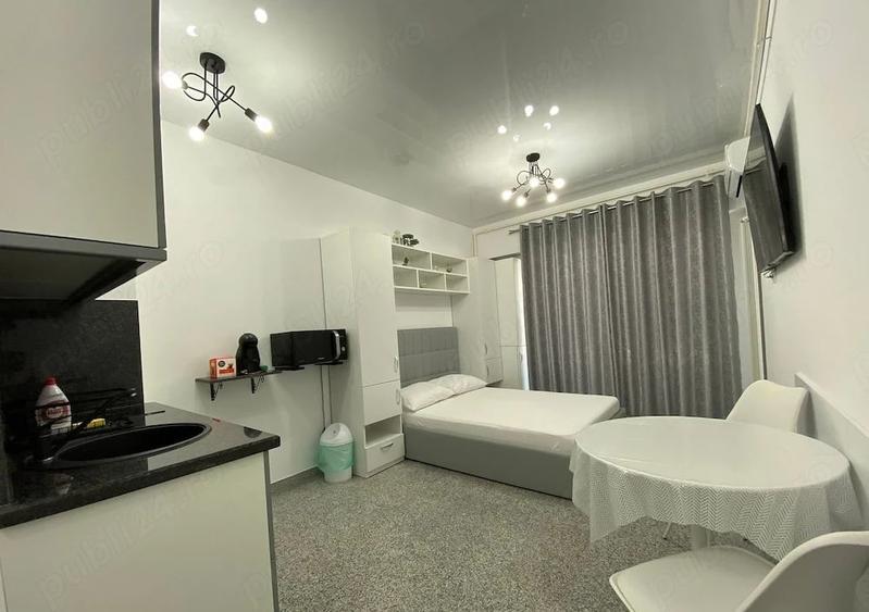 Garsoniera | Mamaia | Decomandat | Bloc Noua 2025 | Parcare | - 1
