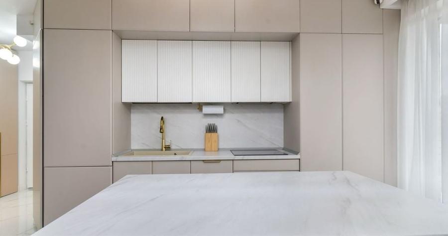 Apartament cu 3 camere decomandat în Dosu Bricii