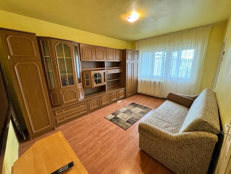 Garsonieră 25 mp, zona Sasar - 1