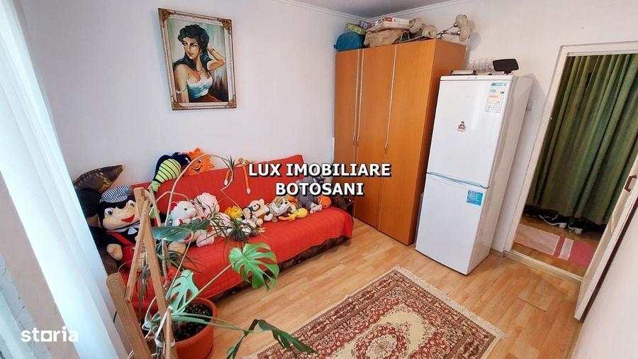 Apartament cu 4 camere în Central