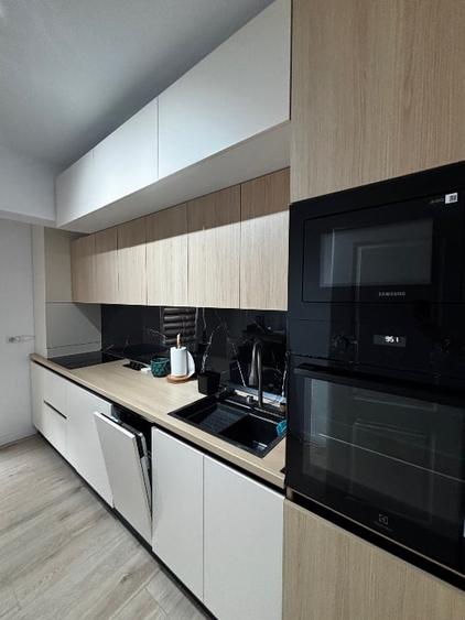 Apartament cu 2 camere decomandat, mobilat în Apărătorii Patriei