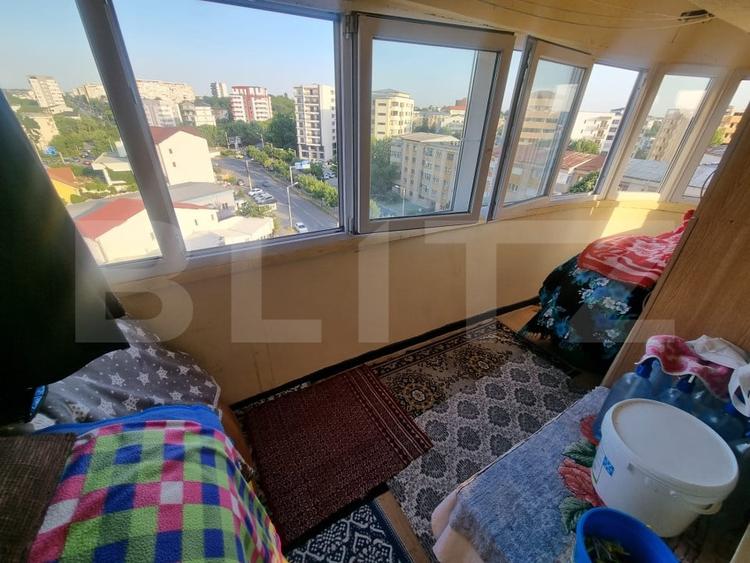 Apartament cu 4 camere decomandat în Cornitoiu